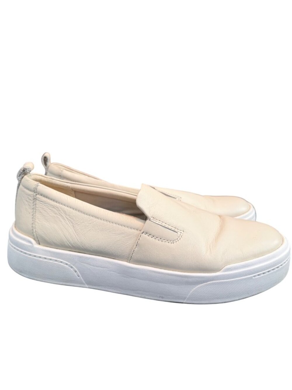 Vionic Womens Off-White Leather Slip-On Sneakers Size 6 US